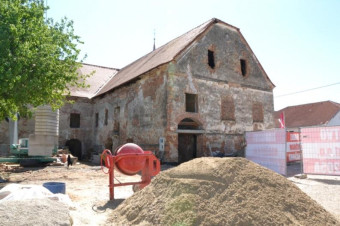 Birmanci podpirajo klarise 