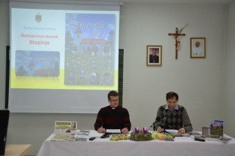 Novinarska konferenca 