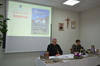 Novinarska konferenca 