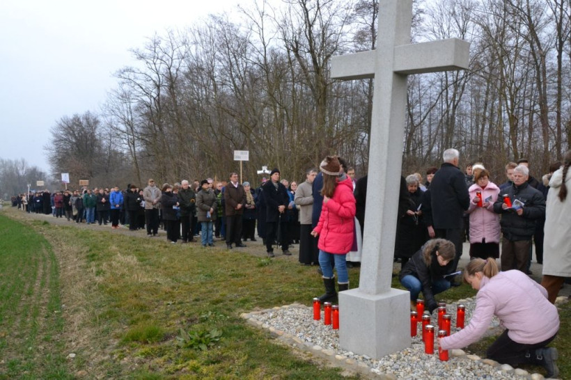Hotiza - križev pot lendavske dekanije