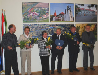 Lendava - občinska plaketa župniku Šantaku