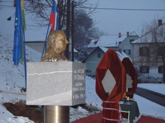 Maša za domovino in odkritje spomenikov