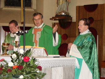 Sv. maša ob 11. obletnici smrti akademika dr. Antona Trstenjaka